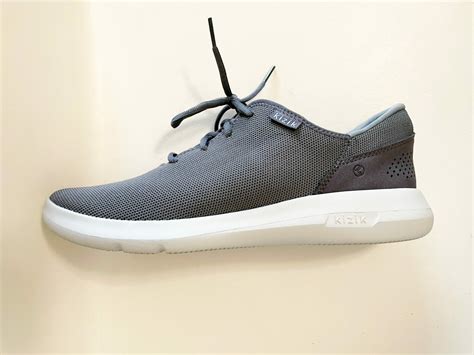 Kizik Shoes Review: Slip Ons for Lazy People – Gimmick or greatest shoe invention ever?