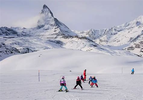 Skiing Zermatt | Zermatt Ski Lifts, Terrain, Snow, Trail Maps & Passes