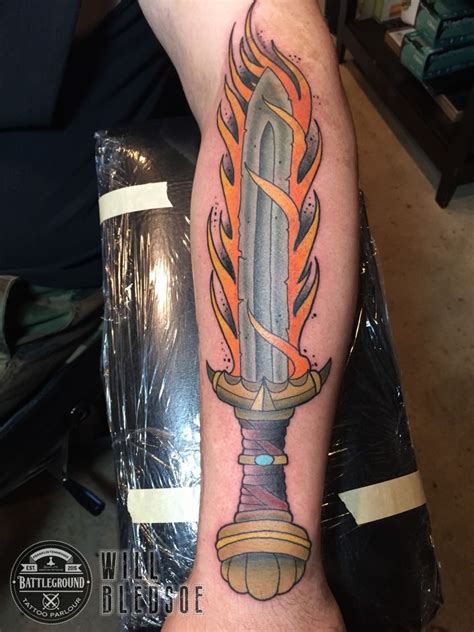 willbledsoe:fun-norse-piece-color-sword-flaming-sword