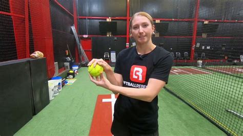 Off Speed Grips for Softball Pitching - YouTube