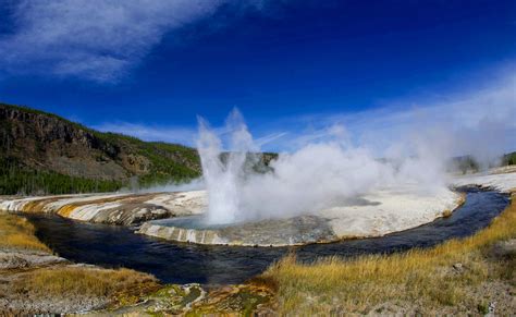 Yellowstone Eruption 2024 - Babbie Keeley