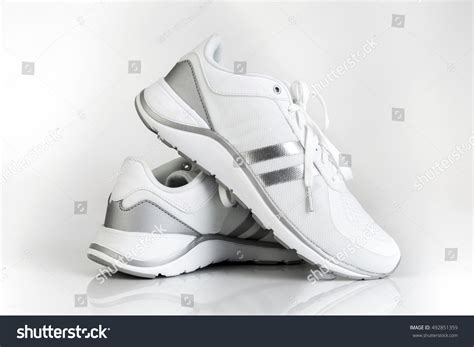 Female Running Shoes Shadow Isolated On Stock Photo 492851359 ...