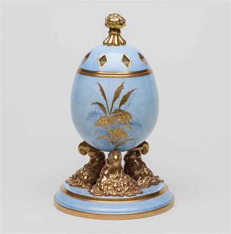 Vase | Museum of Royal Worcester