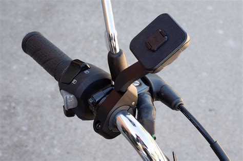 Peak Design Motorcycle Bar Mount Review [For Smartphones]