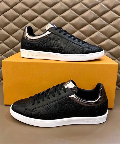 Louis Vuitton Men's Luxembourg Sneaker Black - AlimorLuxury