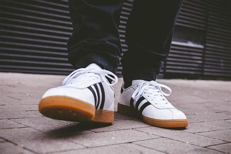 adidas Munchen (White/Gum) - Sneaker Freaker