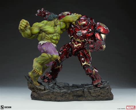 Sideshow Collectibles Reveals Powerful Hulk vs Hulkbuster Statue