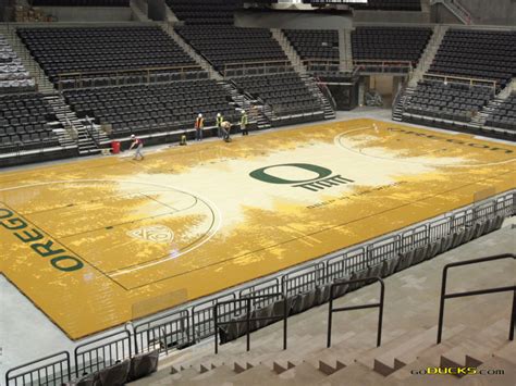 Tinker Hatfield Designs New University of Oregon Basketball Court | Complex