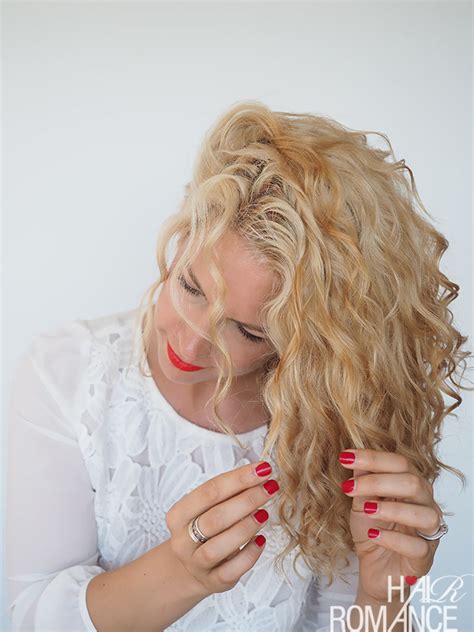 How to style curly hair with gel - Hair Romance