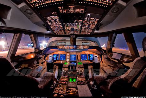 🔥 [39+] Boeing 787 Cockpit Wallpapers | WallpaperSafari