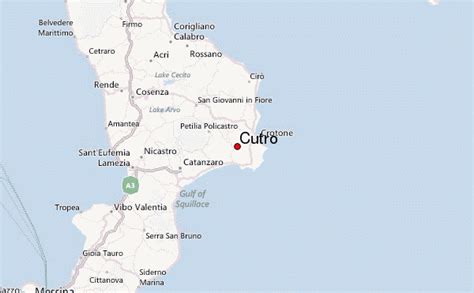 Cutro Location Guide