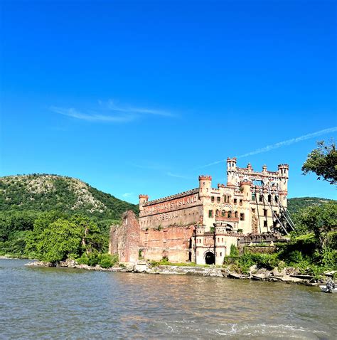 Pollepel Island and Bannerman’s Castle : r/hudsonvalley