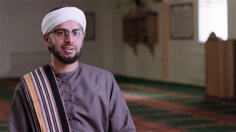 A Day in the Life of a Muslim Imam - TrueTube