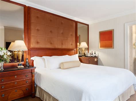 The Iroquois, New York, New York, United States - Hotel Review - Condé Nast Traveler