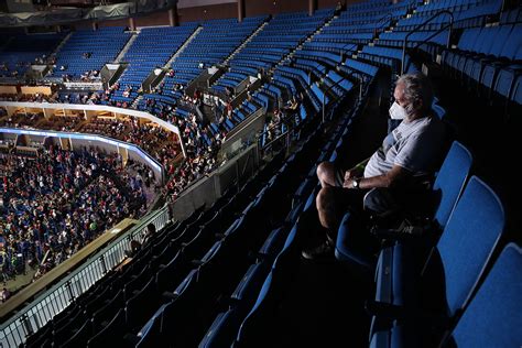 Smaller-than-expected crowd at Trump rally