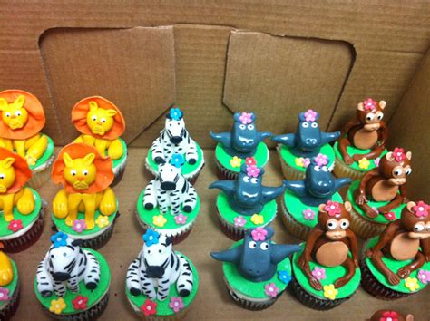 Animal cupcake toppers by Gingersnap-cakes on DeviantArt