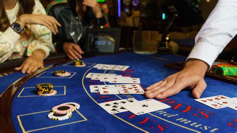 Blackjack Dealer Salary Revealed: Dream Job or Nightmare?