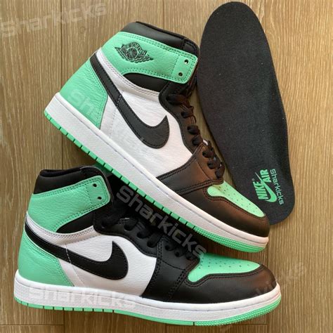 Air Jordan 1 High OG Green Glow DZ5485-130