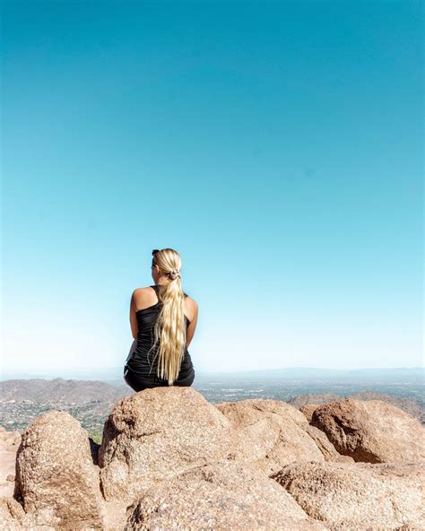 Camelback Mountain - The Best Hike in Phoenix – Red White Adventures