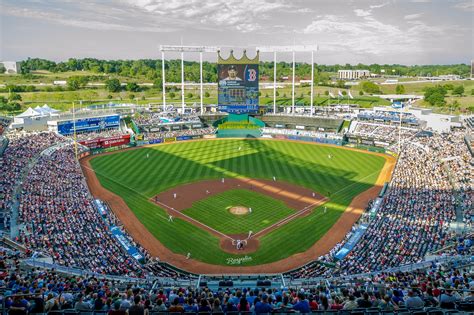 Kauffman Stadium, Kansas City Royals ballpark - Ballparks of Baseball