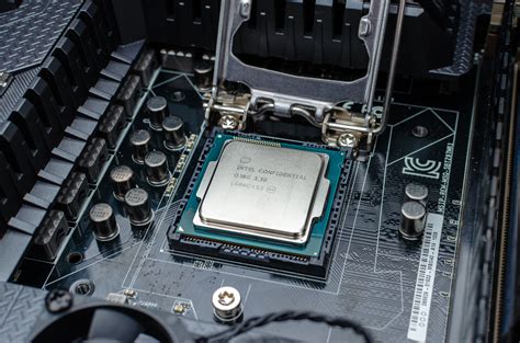 How to replace or install a motherboard in your computer | PCWorld