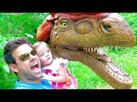 AMAZING DINO ZOO EXHIBIT! - YouTube