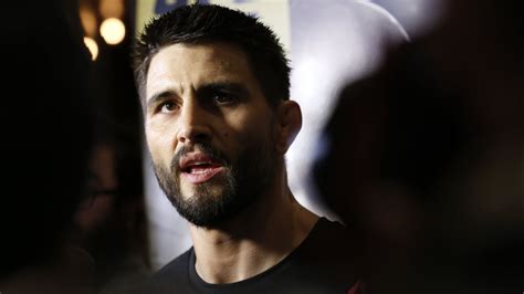 Carlos Condit UFC 195 workout scrum - MMA Fighting