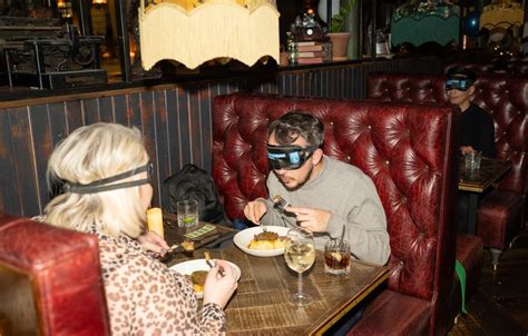 DINE IN THE DARK: UNUSUAL DINING EXPERIENCE RAISES MONEY FOR GUIDE DOG ...