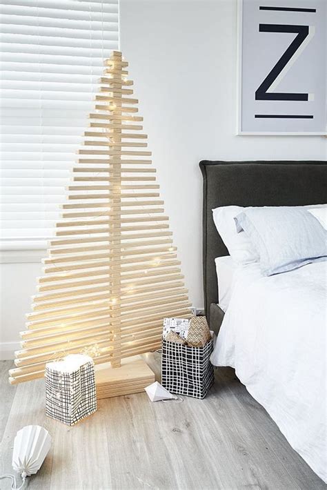 25 Easy and Simple DIY Flat Christmas Tree Ideas to Give You ...