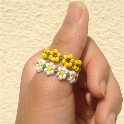 Daisy & Sunflower Bead Flower Ring , Bead Ring , Flower Bead Ring , Seed Bead Ring , Flower Ring ...