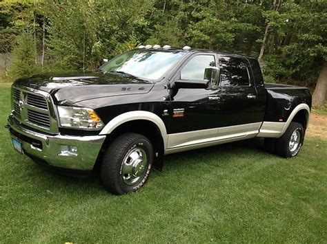 Buy used Dodge Ram 3500 Mega Cab Diesel Dually Laramie Nav 4x4 Cummins rear ent Loaded in ...