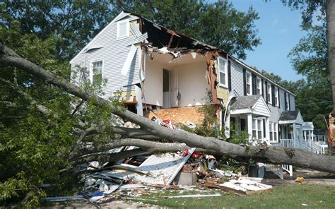 Wind Damage Repair Services in San Francisco, CA | Lyon Restoration