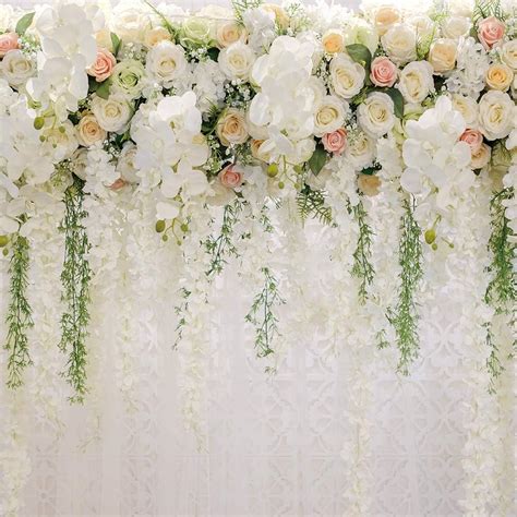 Wedding Flower Wall: A Peek At Floral Wall Wedding