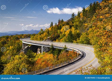 Blue Ridge Parkway Linn Cove Viaduct North Carolina Stock Image - Image of scenic, bridge: 28579493