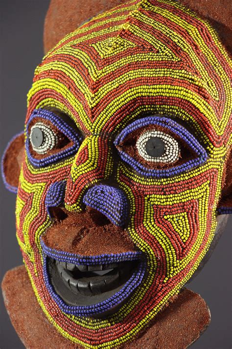 Masque Bamileke - Art africain - Masque africain