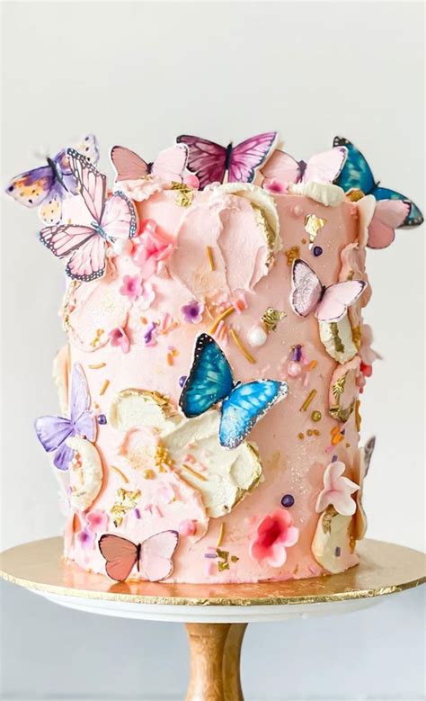 25 Cute Birthday Cake Ideas : Buttercream Cake with Butterfly Details