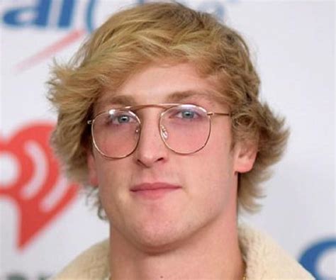 Logan Paul Biography - Facts, Childhood, Family Life & Achievements