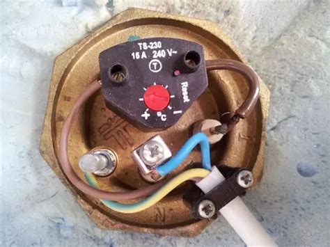 Putting wire back into Danfoss ATC thermostat (immersion) | DIYnot Forums