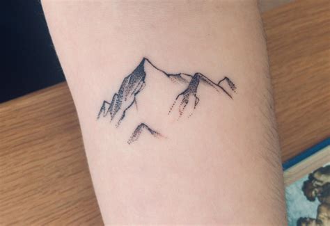 my new mountain-Tattoo : r/tattoo