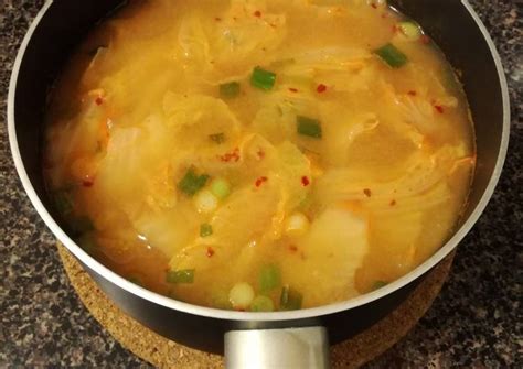 Korean Napa Cabbage Soup - Baechuguk Recipe by Sophie - Cookpad