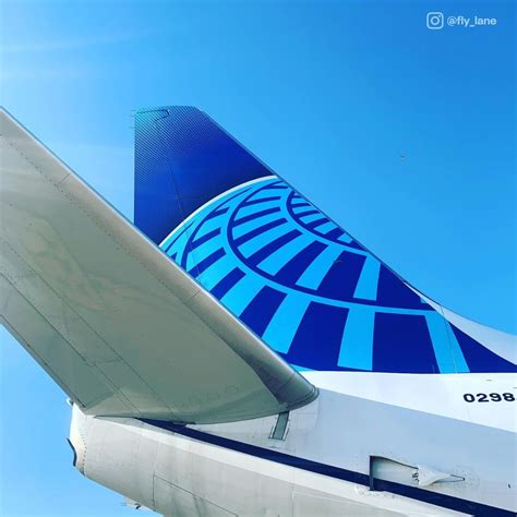 United Airlines on Twitter: "America's got tail-ent"