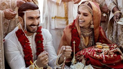 Deepika Padukone Ranveer Singh wedding: See first photos of newlyweds ...