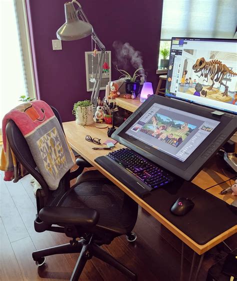 Pc desk setup on – Artofit