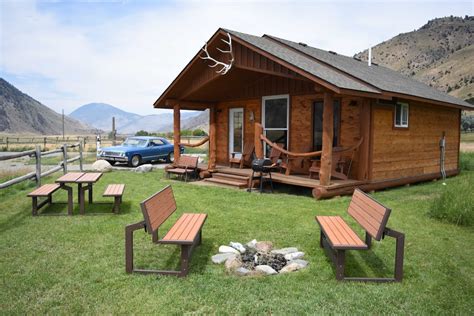 15 Amazing Cabin Rentals In Montana, USA - Updated 2022 | Trip101