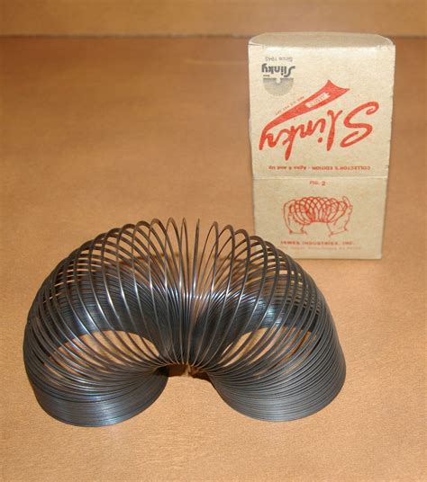 Vintage Slinky Toy 1960's James Industries | Vintage toys 1960s ...