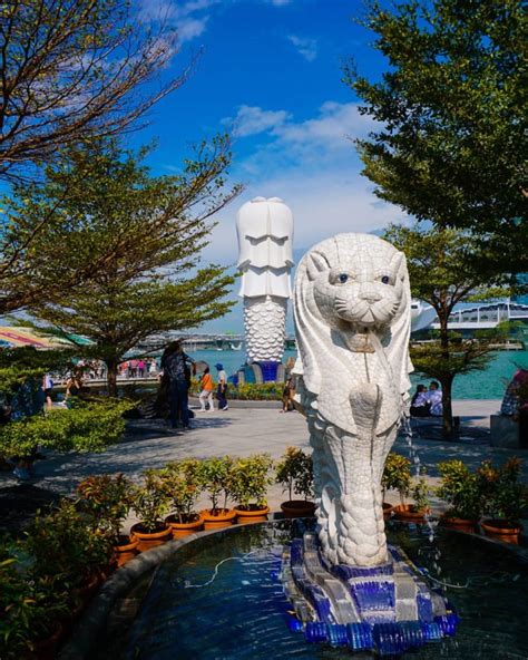 Merlion Statue To Undergo Repair Works, Will Be Covered In Scaffolding ...