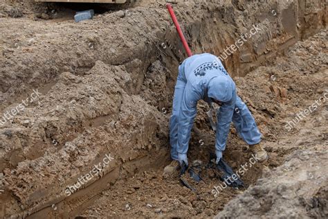 Authorities Dig Out Bodies People Believed Editorial Stock Photo ...