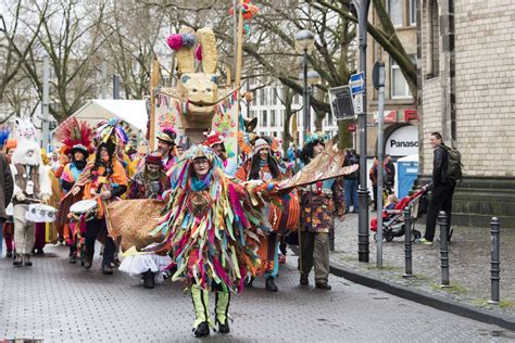 Cologne Carnival - A Practical Guide to have a great time!