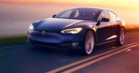 JUST IN: Tesla delivered about 22,000 cars last quarter. # ...