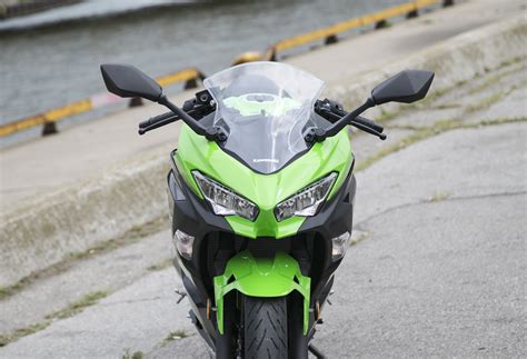 Test Ride: 2018 Kawasaki Ninja 400 - Canada Moto Guide